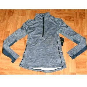 NIKE PRO HYPERWARM HALF ZIP WOMEN'S TRAINING SHIRT - WOMEN'S SIZE S